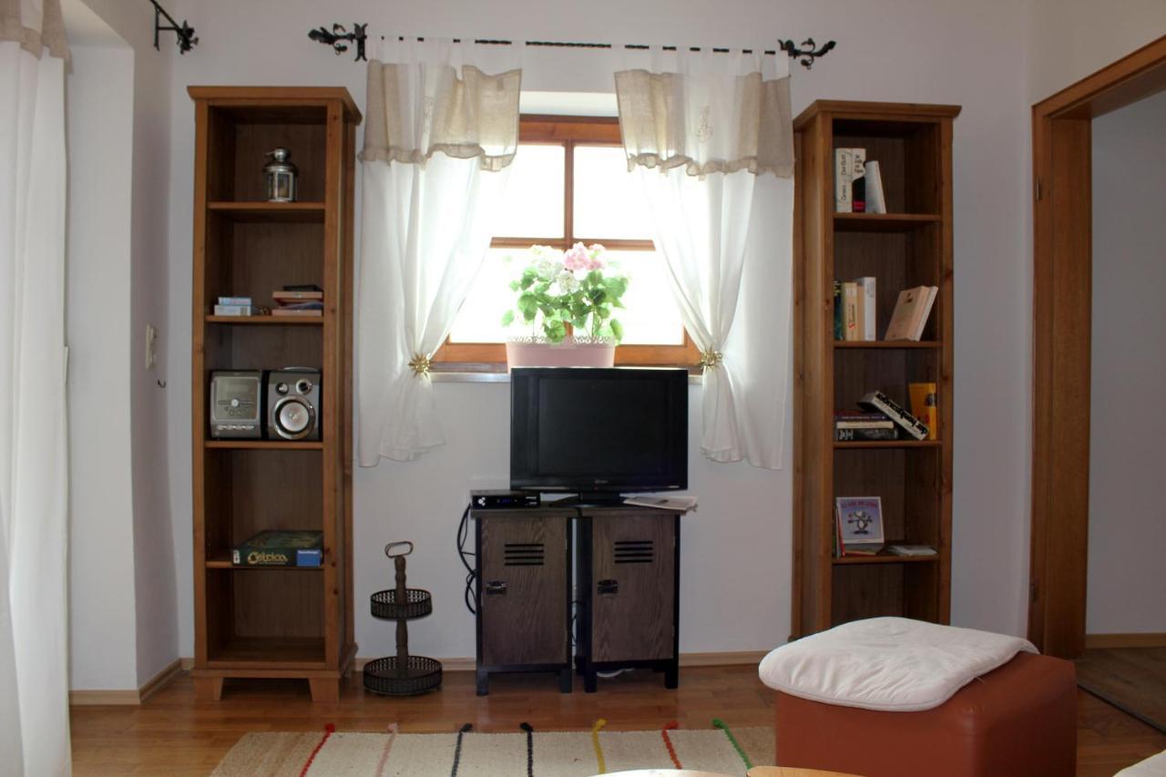 Tittmoning Ferienhaus Wolferstetter מראה חיצוני תמונה