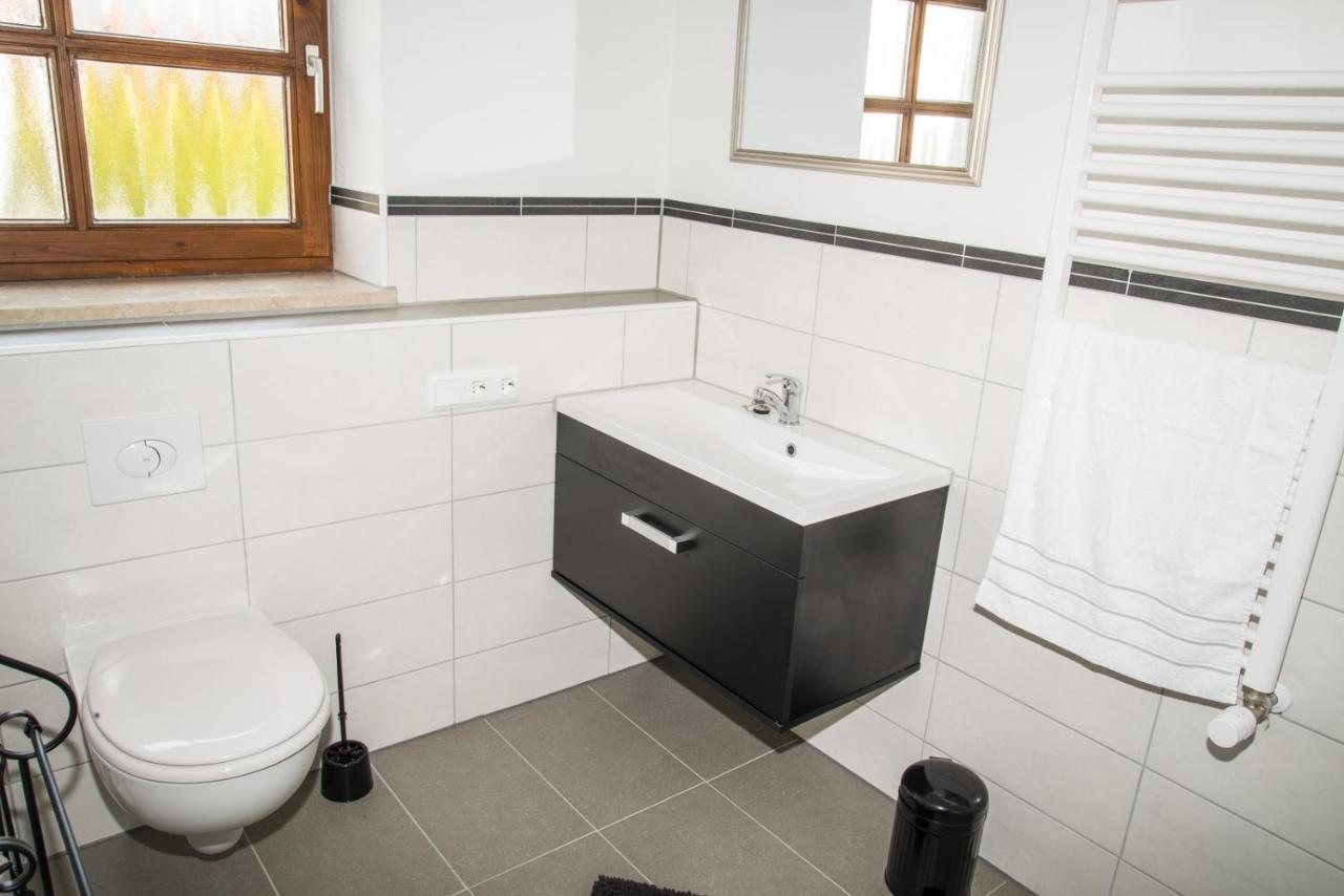Tittmoning Ferienhaus Wolferstetter מראה חיצוני תמונה